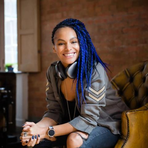 Lucy Hedges — Technology Presenter, Journalist and Consumer Tech Expert